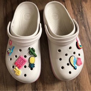 Crocs Ivory Pink Stripe w/ Charms Sz W 9, M 7